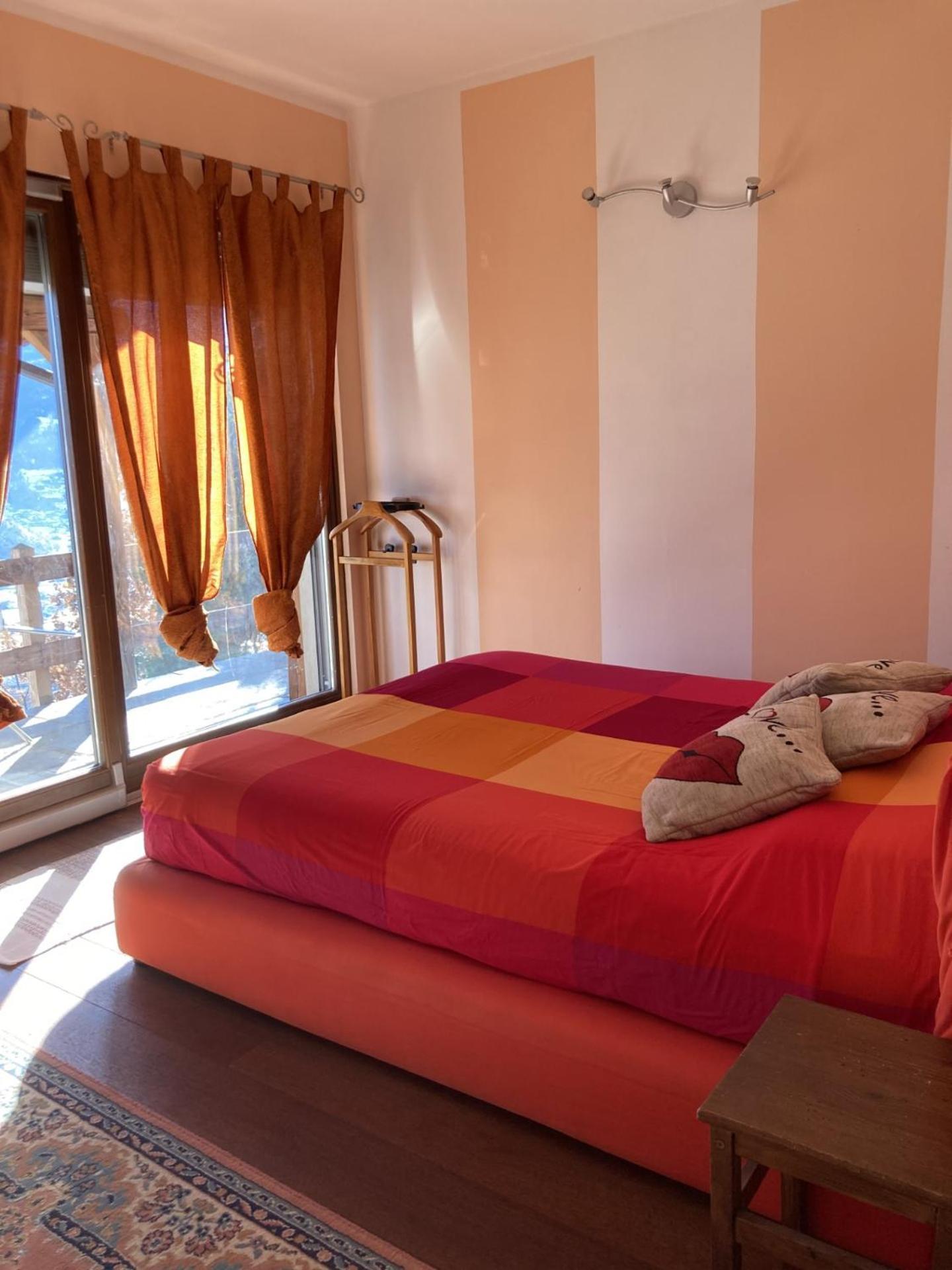 La Stanza Dei Segreti Hotel Aosta Luaran gambar